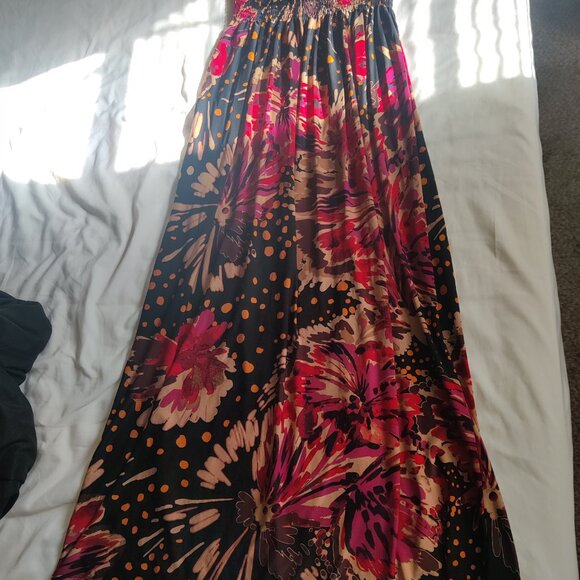 Floral red Maxi Dress - Picture 2 of 2